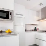 Rent 1 bedroom apartment of 80 m² in Granada