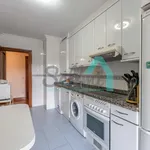 Rent 4 bedroom apartment of 111 m² in Oviedo