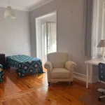 Rent a room of 110 m² in lisbon