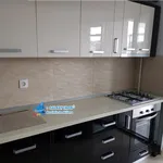 Rent 3 bedroom apartment of 82 m² in Pitești