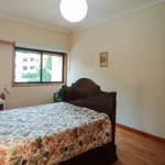 Rent a room of 300 m² in lisbon