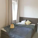 Miete 5 Schlafzimmer wohnung von 14 m² in Munich