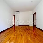 Rent 4 bedroom apartment of 100 m² in Bologna