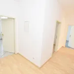 Miete 3 Schlafzimmer wohnung von 86 m² in Chemnitz