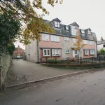 Rent 2 bedroom flat in Cambridge