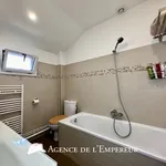 Maison de 115 m² avec 4 chambre(s) en location à Rueil-Malmaison