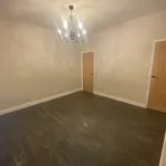 Rent 3 bedroom apartment in Dudley