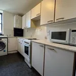 Rent 4 bedroom flat in Scotland