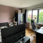 Maison de 350 m² avec 3 chambre(s) en location à Namur