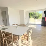 Appartement de 110 m² avec 5 chambre(s) en location à Labégude