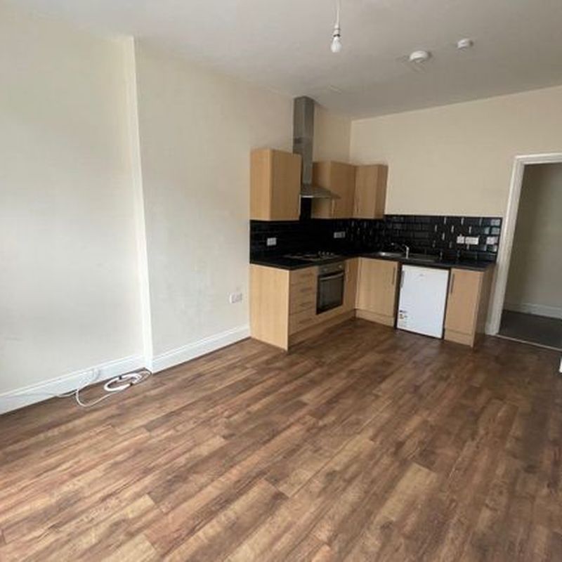 Flat to rent in Parker Lane, Burnley BB11