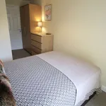 Rent 5 bedroom house in Doncaster