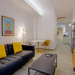 Rent 1 bedroom apartment of 484 m² in Barcelona