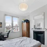 Rent 2 bedroom apartment of 66 m² in Willesden Green