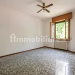 Rent 5 bedroom apartment of 190 m² in Cinisello Balsamo