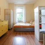 Rent a room of 60 m² in berlin