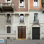 Rent 5 bedroom apartment of 223 m² in Milan