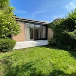 Maison de 300 m² avec 3 chambre(s) en location à Wezembeek-Oppem