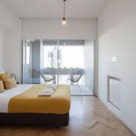 Rent 3 bedroom apartment of 110 m² in Porto