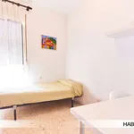 Rent a room in seville