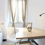 Rent 3 bedroom apartment in Rome