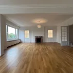 Rent 4 bedroom apartment in Woluwe-Saint-Lambert