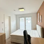 Miete 1 Schlafzimmer wohnung von 70 m² in Dresden