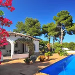 CHALET EN JÁVEA CON VISTAS