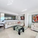 Rent 4 bedroom apartment of 128 m² in CANNES