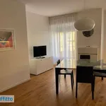 Affitto 3 camera appartamento di 80 m² in Triest