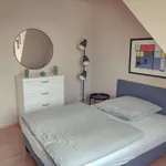 Rent a room of 100 m² in berlin