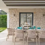 Rent 5 bedroom house of 224 m² in Mougins