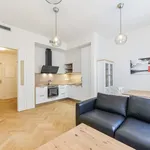 Pronajměte si 1 ložnic/e byt o rozloze 55 m² v Prague