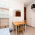 Rent a room of 63 m² in madrid