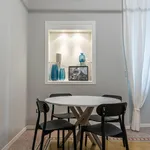 Rent 2 bedroom apartment in Palermo