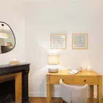 Rent 3 bedroom apartment of 70 m² in Paris