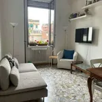 Rent 3 bedroom apartment of 90 m² in Milan