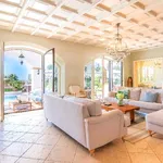 Rent 6 bedroom house of 1115 m² in Marbella