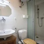 Rent 1 bedroom apartment of 30 m² in Prague