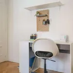 Rent a room in madrid