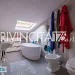 Affitto 4 camera casa di 200 m² in Rome