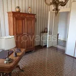 Rent 5 bedroom apartment of 190 m² in Verona