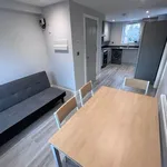 Rent 4 bedroom flat in West Midlands