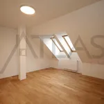 Pronajměte si 3 ložnic/e byt o rozloze 103 m² v Prague