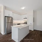 Rent 3 bedroom apartment in Richmond Hill (Oak Ridges)