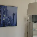 Rent 1 bedroom apartment of 40 m² in Dusseldorf