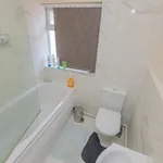 Rent 2 bedroom flat in West Midlands