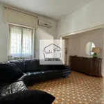 Rent 4 bedroom apartment of 110 m² in Roma