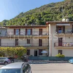 Rent 2 bedroom apartment of 83 m² in Moltrasio