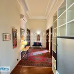 Rent 4 bedroom house of 124 m² in Florence